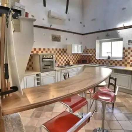 Maison Charentaise 400 M2 Lorignac