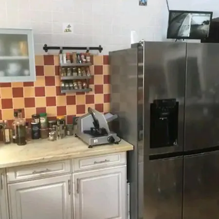 Дом отдыха Maison Charentaise 400 M2 *
