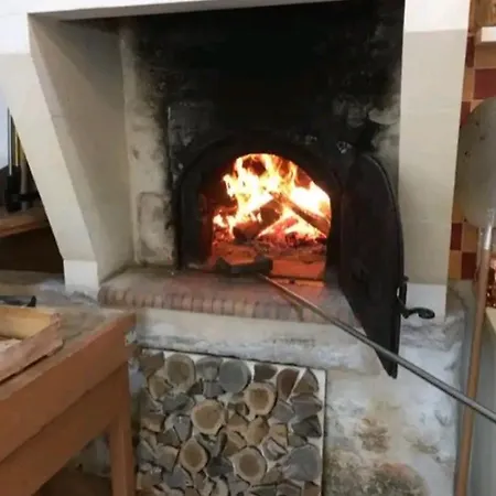 Дом отдыха Maison Charentaise 400 M2 Lorignac